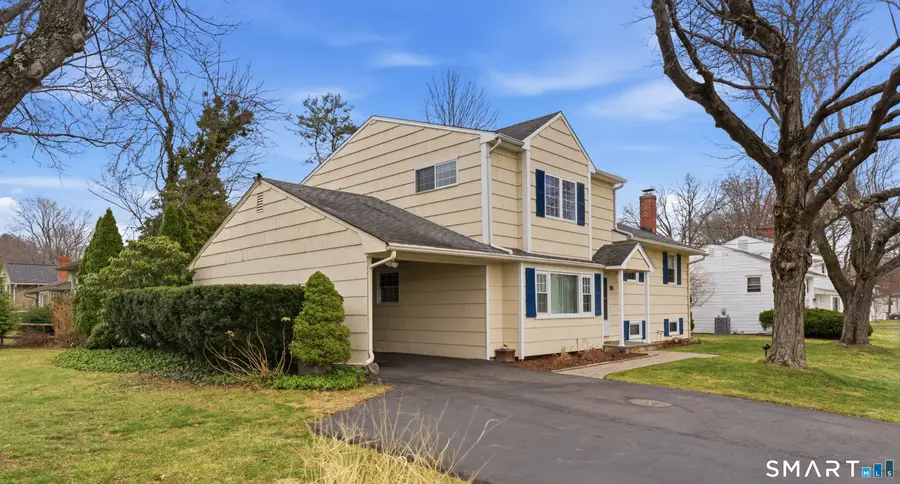 28 Ashford Road, West Hartford, CT 06107 - #3