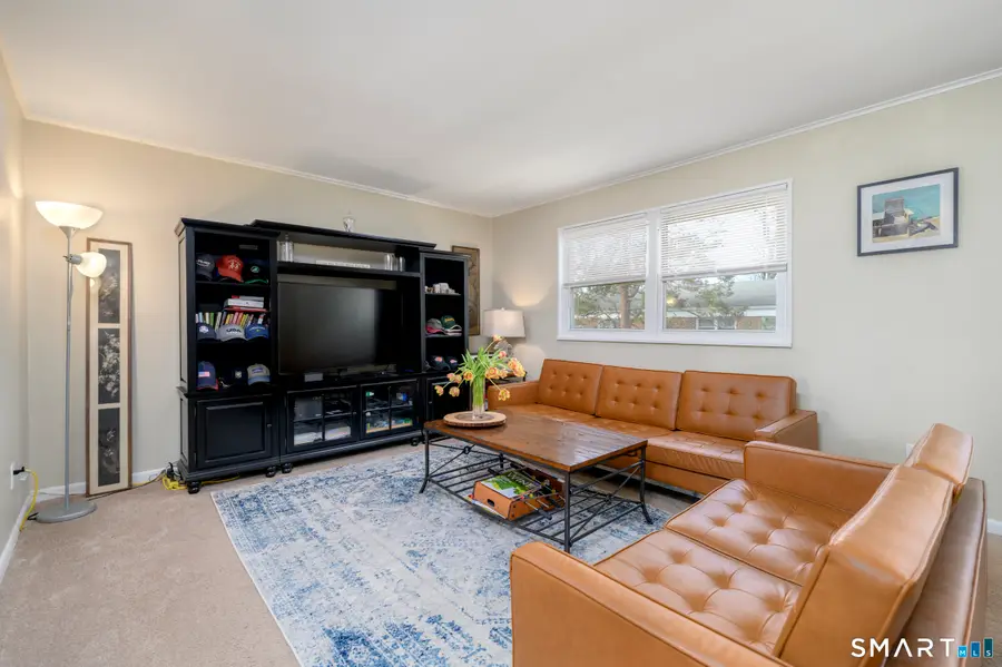 22 Courtland Avenue #4, Stamford, CT 06902 - #3