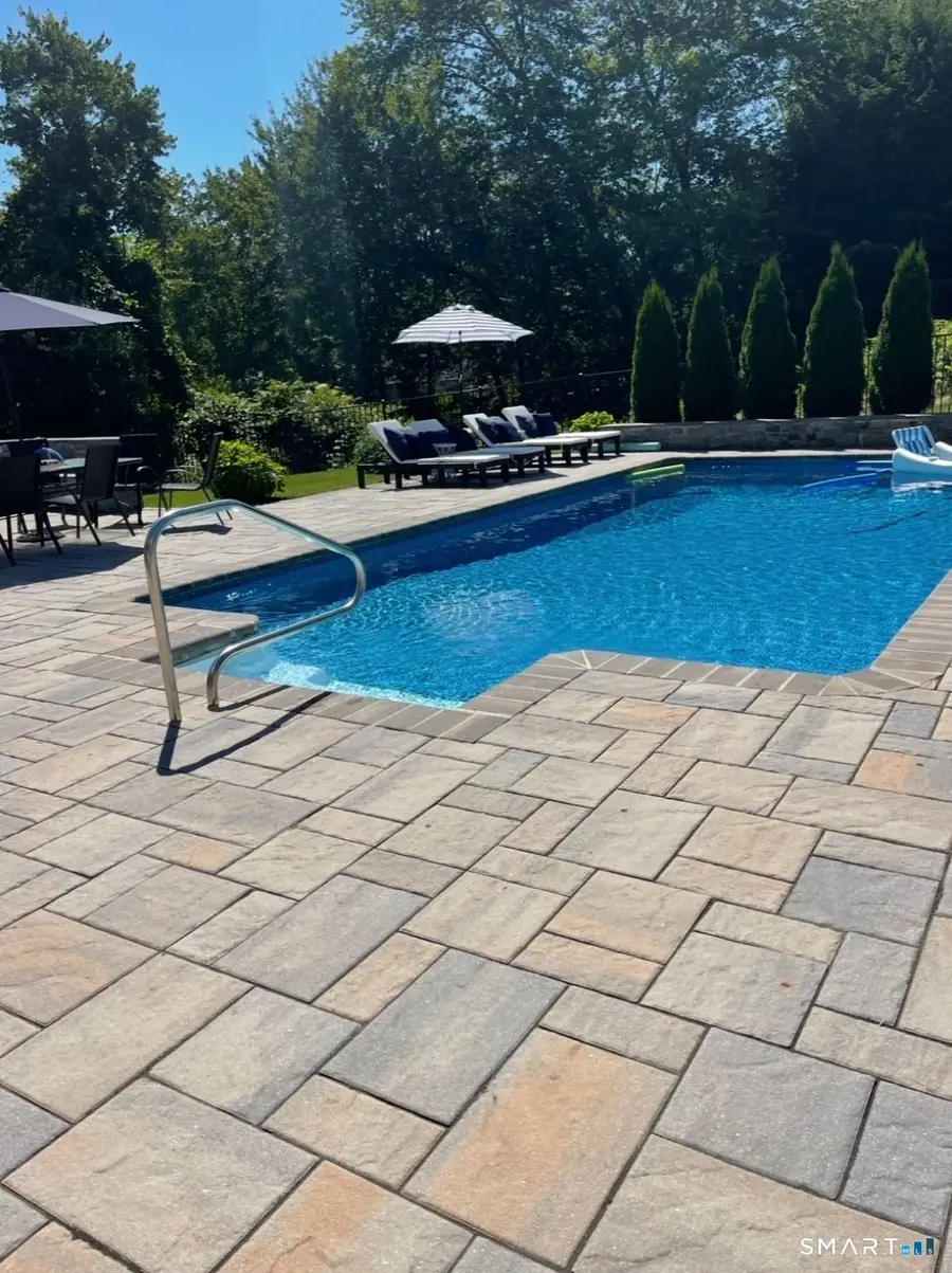 18 Partridgetown Road, Naugatuck, CT 06770 - #2