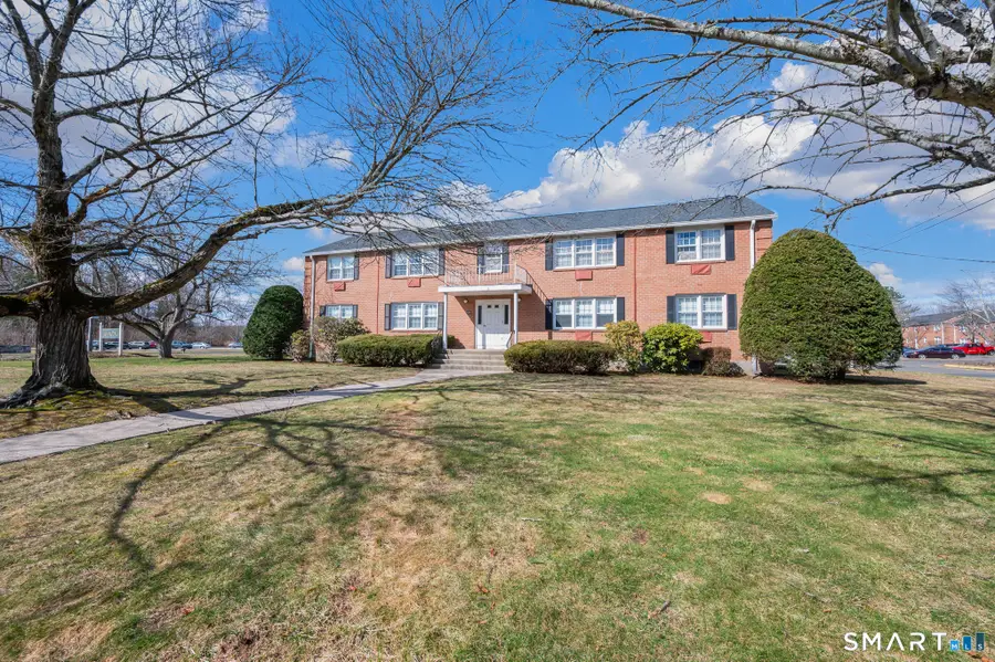 1250 Farmington Avenue #APT C, Farmington, CT 06032 - #2