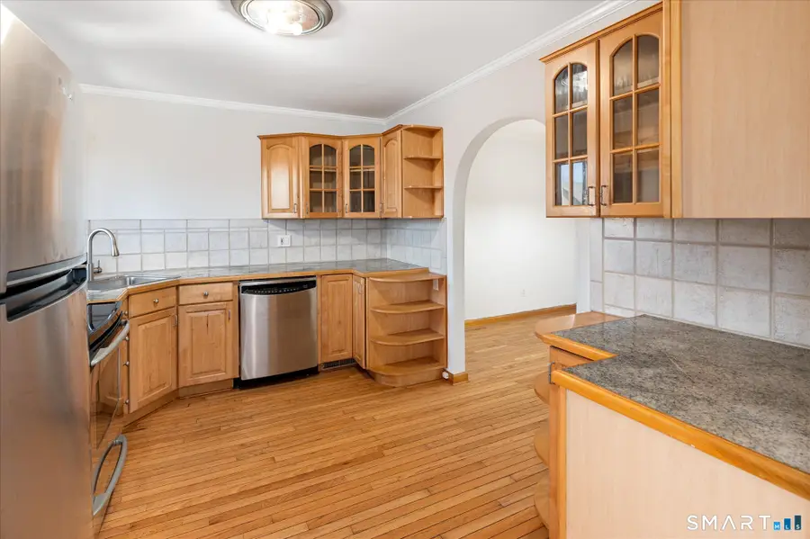 135 Courtland Avenue #APT 13, Stamford, CT 06902 - #3