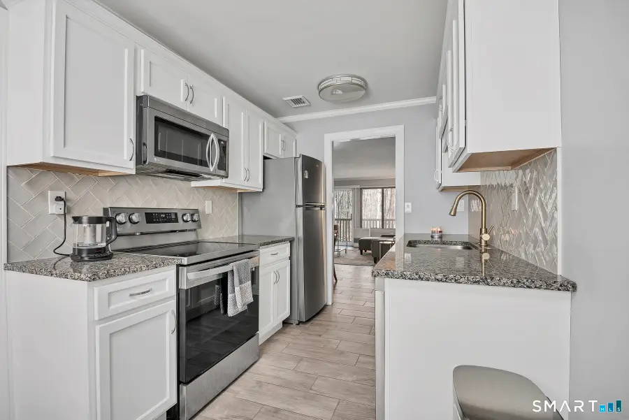 21 Hawthorn Court #21, Cromwell, CT 06416 - #3