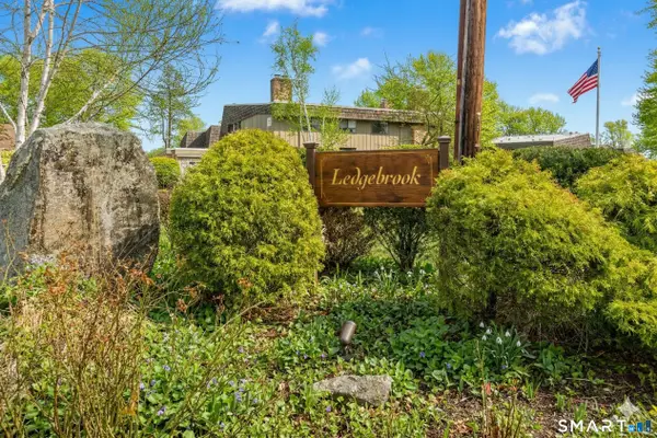 92 Ledgebrook Drive #92, Norwalk, CT 06854