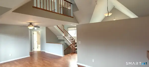 66 Montoya Drive #66, Branford, CT 06405