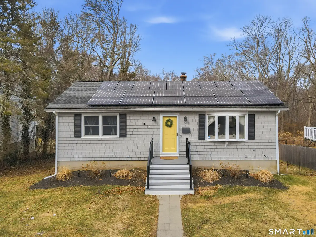 19 Lathrop Avenue, Pawcatuck, CT 06379 - #1