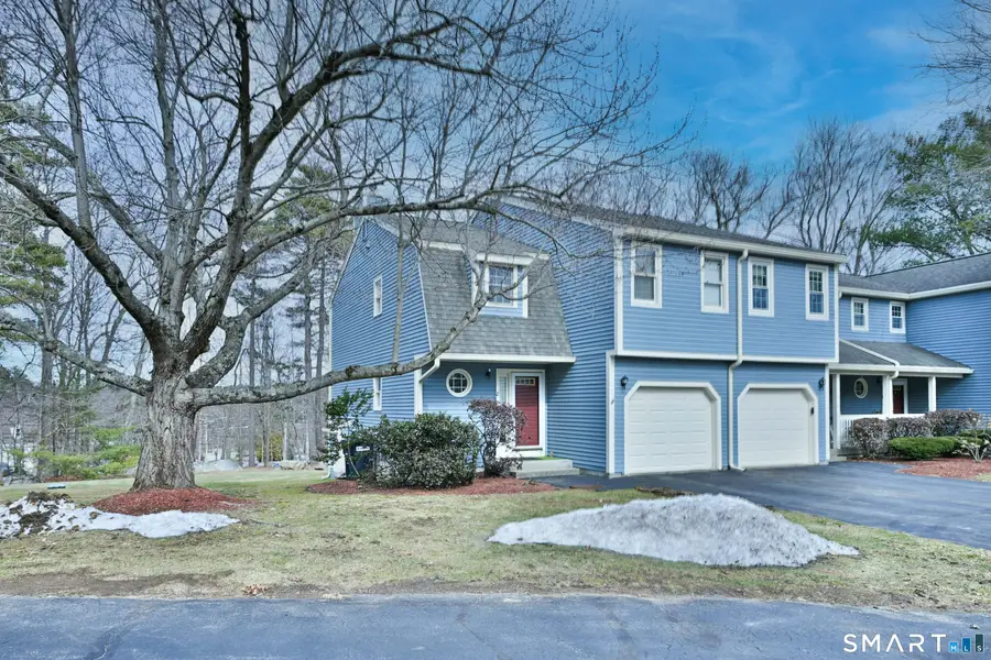 8 Village Green Road, Sturbridge, MA 01566 - #3