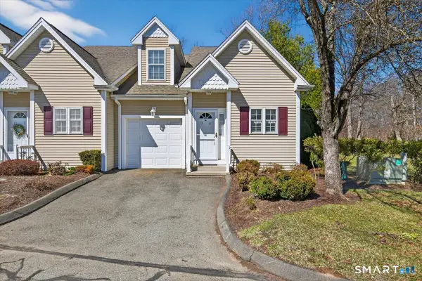 500 Elm Street #13-6, North Haven, CT 06473