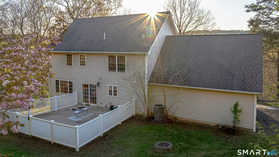 110 Oakwood Circle, Bristol, CT 06010 - #3