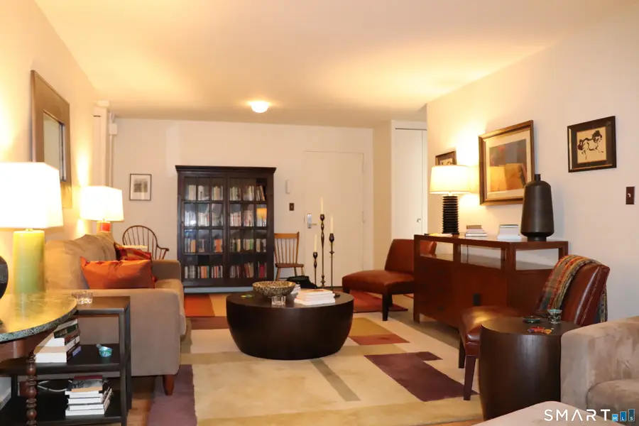 31 Woodland Street #1J, Hartford, CT 06111 - #3