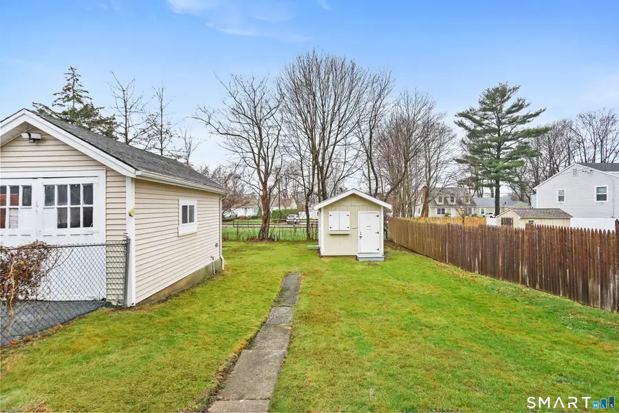 17 Reservoir Avenue, Norwalk, CT 06850 - #3