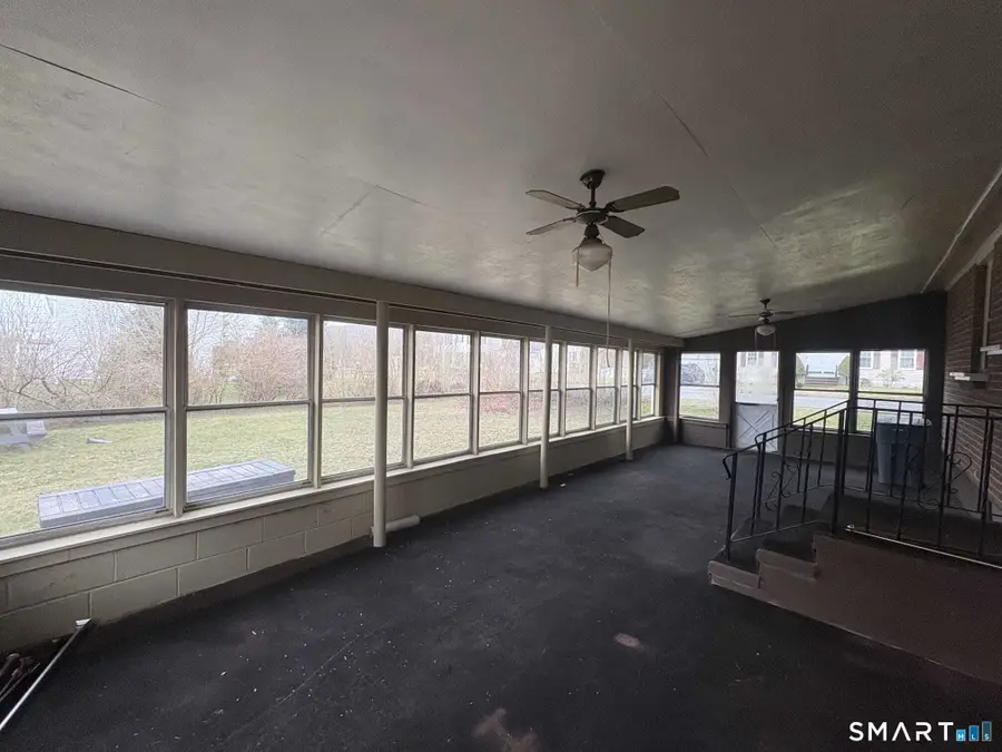 16 Raymond Road, Woodbridge, CT 06525 - #2