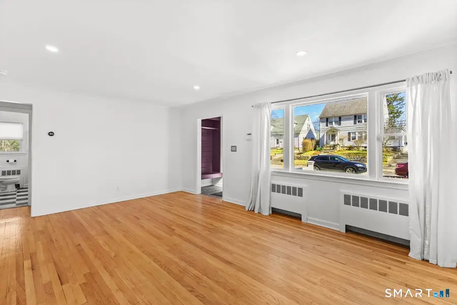 28 Camore Street, Stamford, CT 06905 - #3