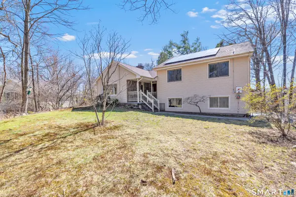 107 Broadway, Trumbull, CT 06611