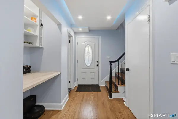 589 Racebrook Road, Orange, CT 06477