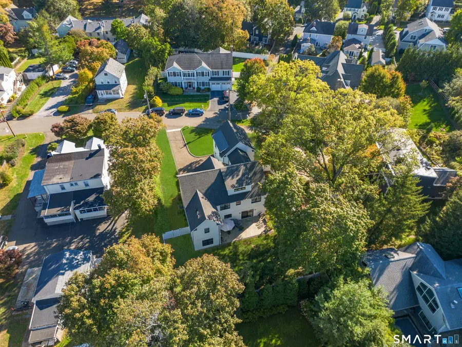 27 Raymond Street, New Canaan, CT 06840 - #3