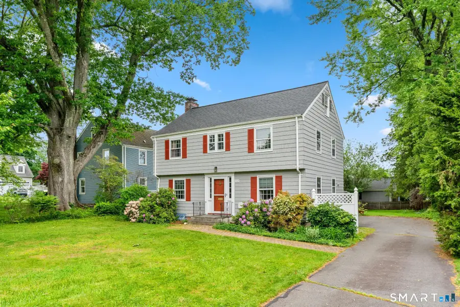 160 Sedgwick Road, West Hartford, CT 06107 - #3