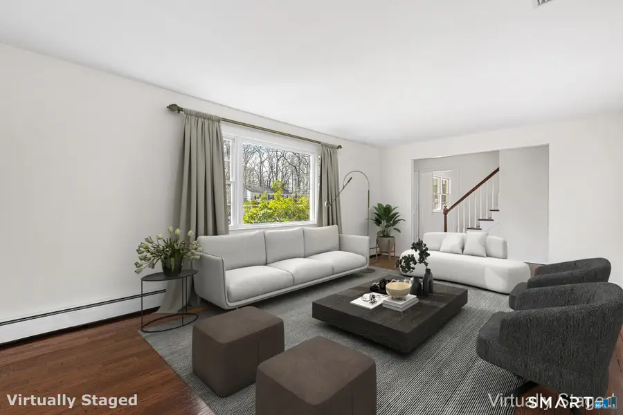 8 Woodlawn Drive, Bethel, CT 06801 - #2