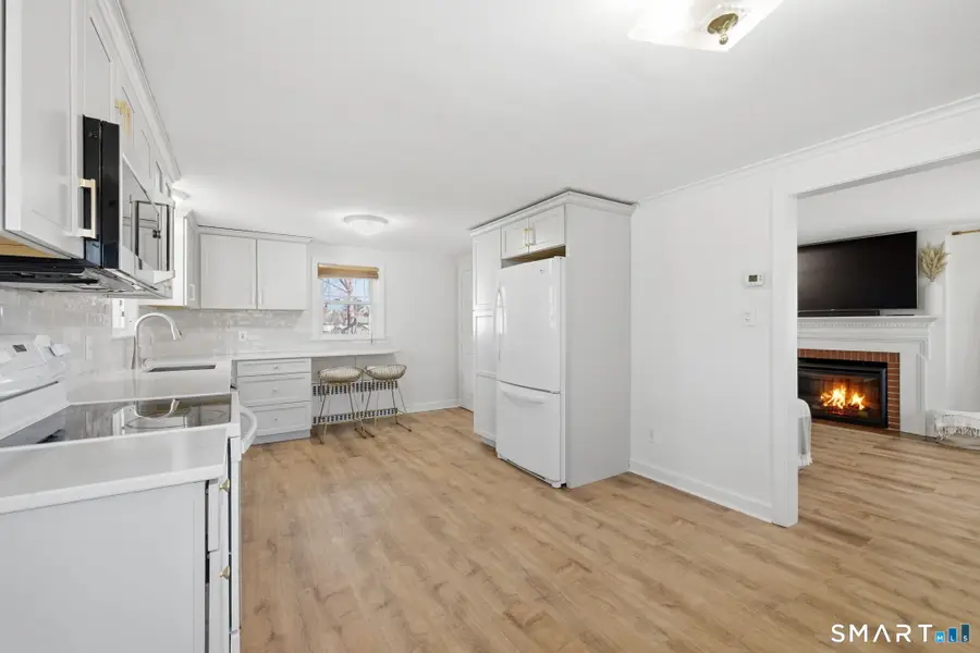 104 Price Boulevard, West Hartford, CT 06119 - #2