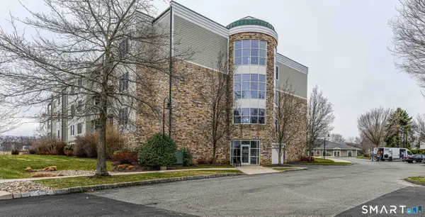 60 Maple Street #APT 17, Branford, CT 06405