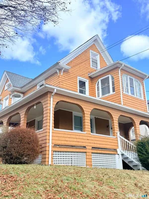 93 Ocean Avenue, New London, CT 06320