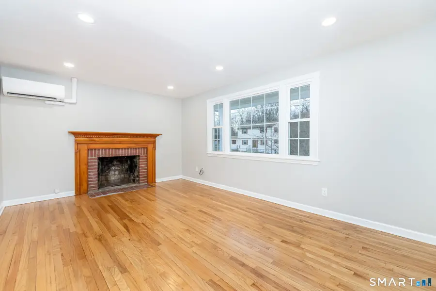 14 Bridgeport Avenue, Bristol, CT 06010 - #3