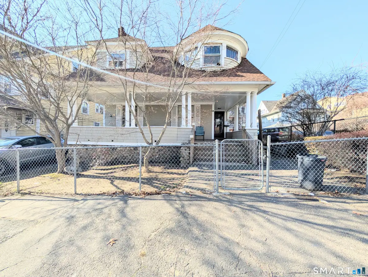 105 Washington Terrace, Bridgeport, CT 06604 - #1