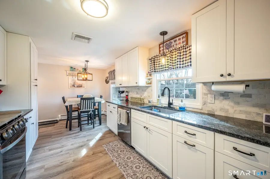 7 Pine Grove Avenue, Enfield, CT 06082 - #2