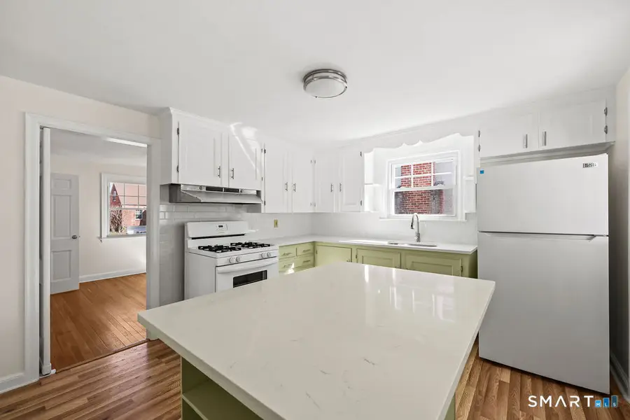 69 Edgemere Avenue, West Hartford, CT 06110 - #2