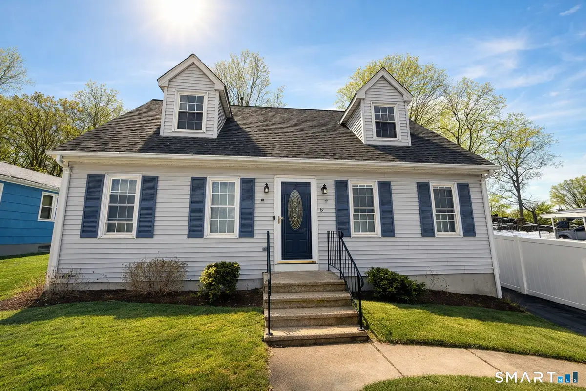 19 Melville Avenue, Meriden, CT 06451 - #1