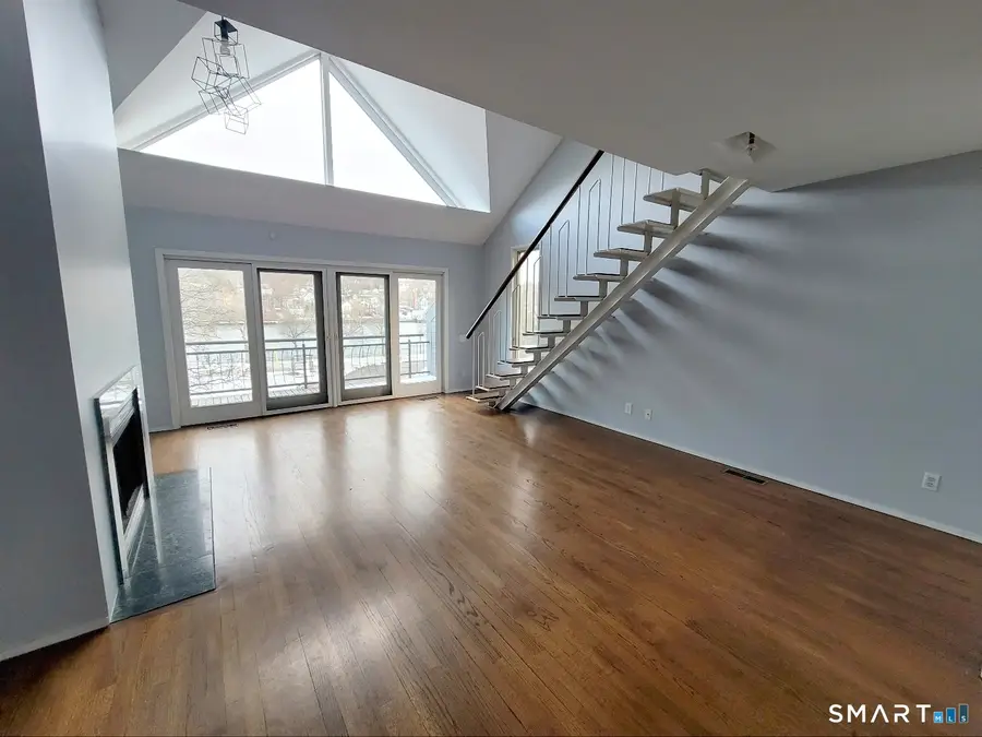 2 Front Street #2J, New Haven, CT 06513 - #2