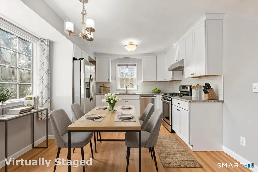 10 Karen Boulevard, Newtown, CT 06470 - #2