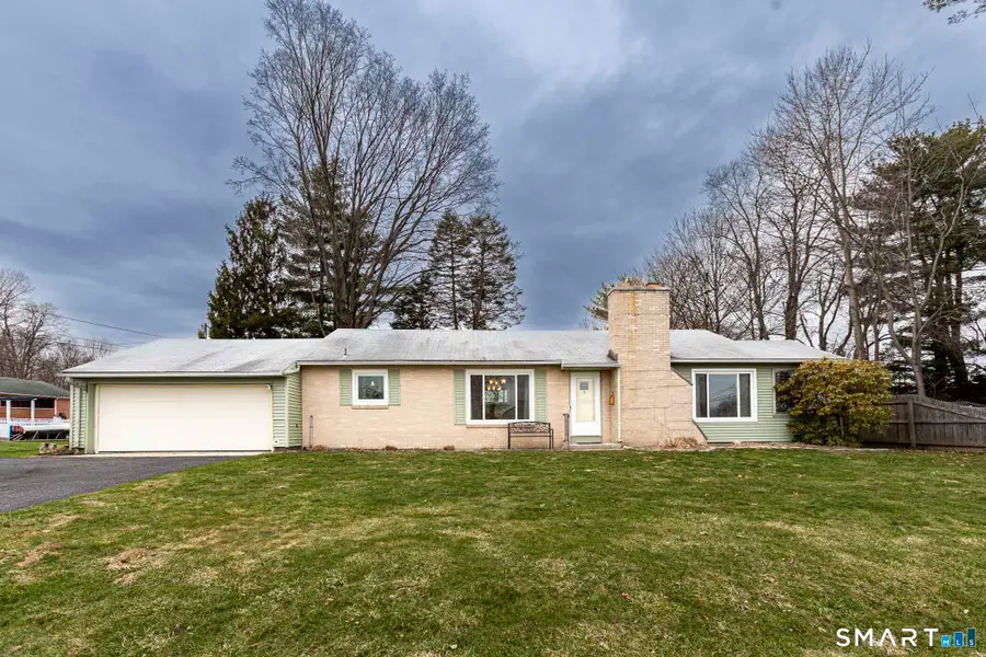 5 Claremont Avenue, Enfield, CT 06082 - #3