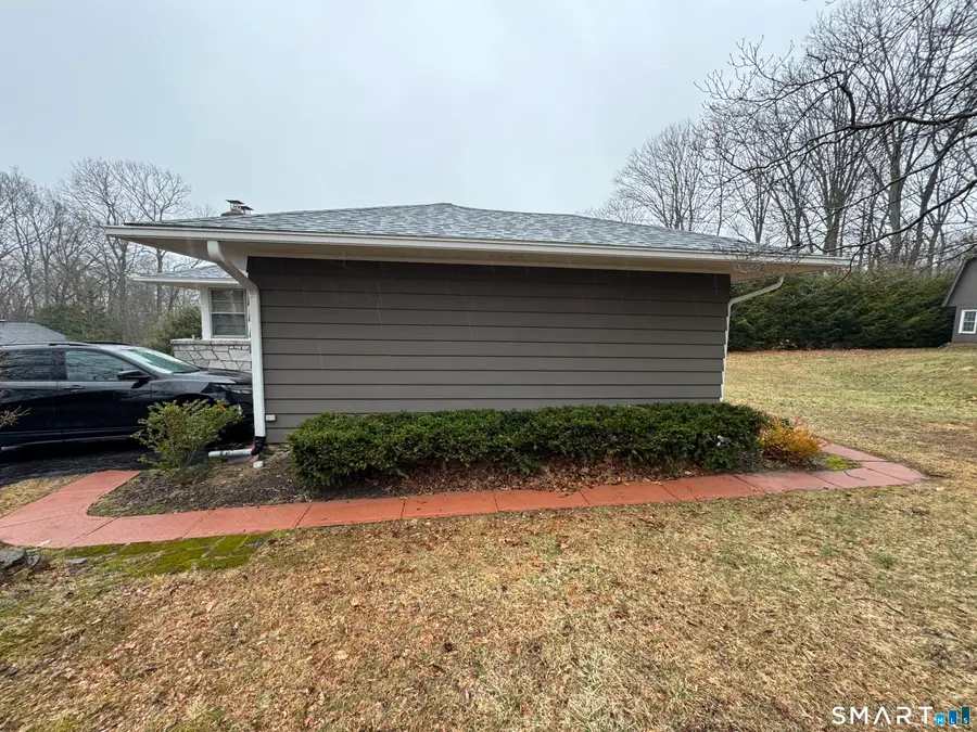 90 Larchmont Avenue, Waterbury, CT 06708 - #3