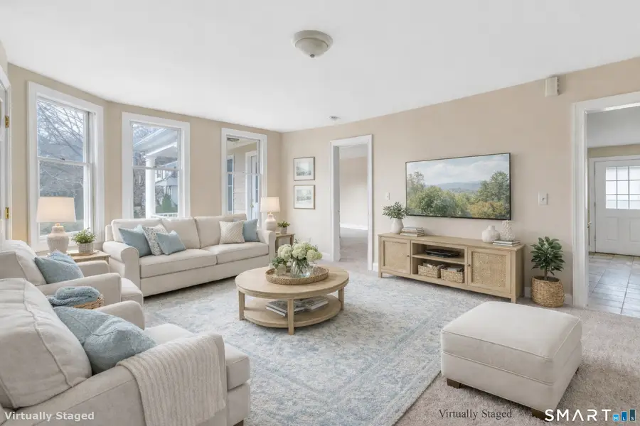 422 West River Road, Orange, CT 06477 - #2