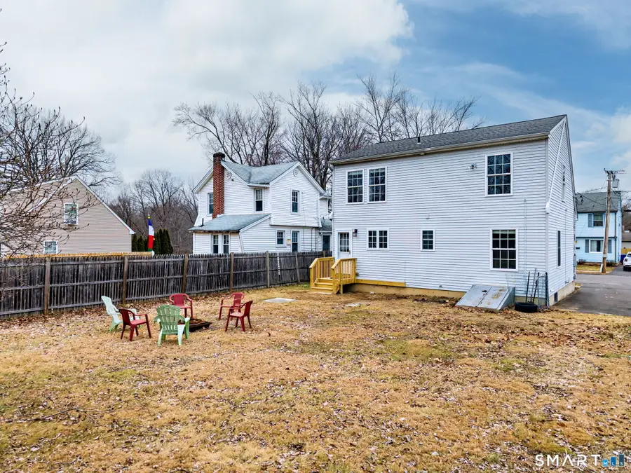 25 Woodlawn Avenue, Enfield, CT 06082 - #3