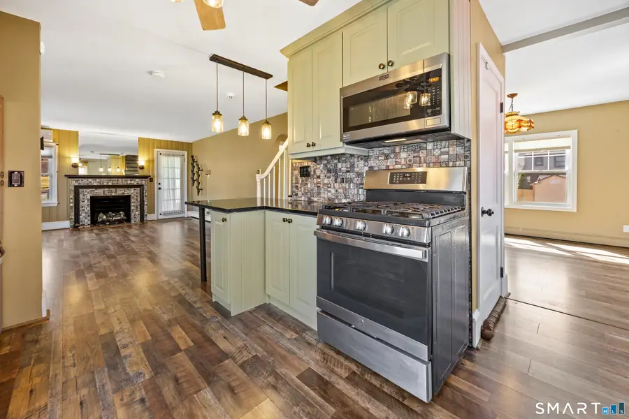 39 Lincoln Avenue, Wallingford, CT 06492 - #3