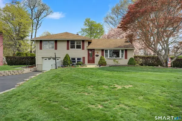13 Reynolds Drive, Wallingford, CT 06492
