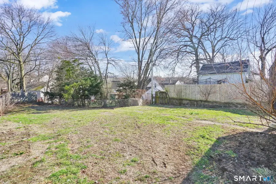 23 Knoll Street, Waterbury, CT 06705 - #3