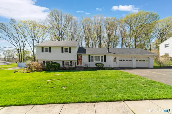 28 Beechwood Road, Plainville, CT 06062