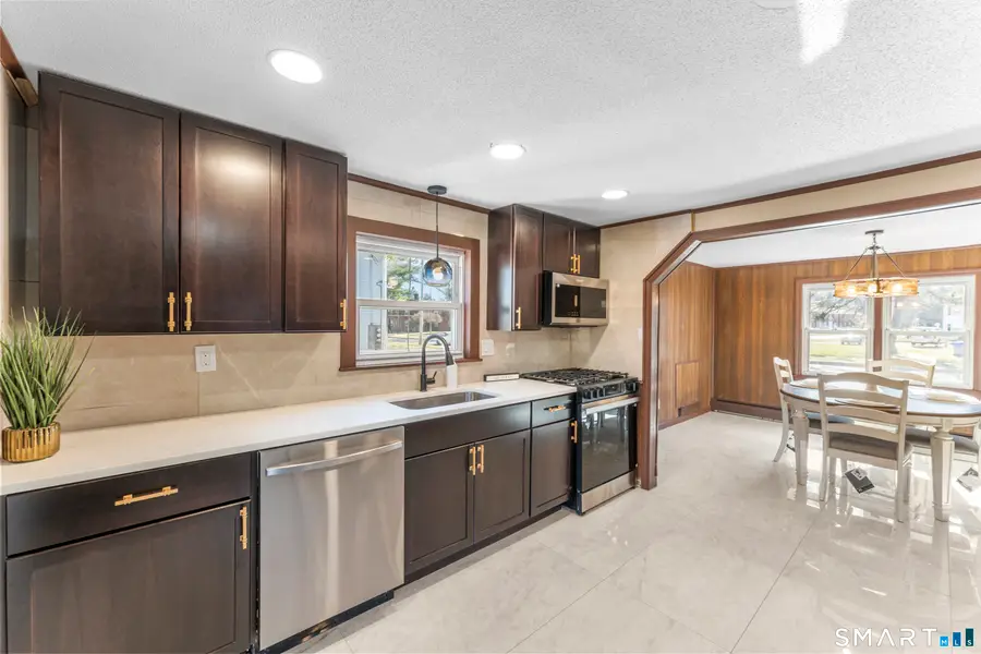 246 Main Street, East Hartford, CT 06118 - #3