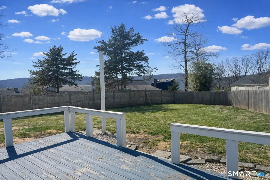 6 Lakeview Place, Middlefield, CT 06455 - #2