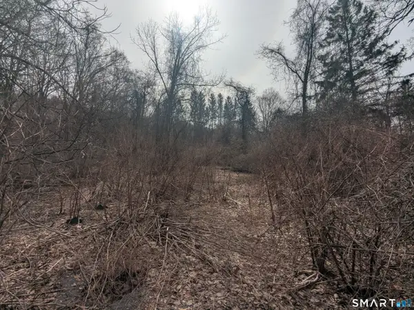 508 East Mountain Road, Waterbury, CT 06706