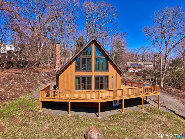 14 Williams Court, Wolcott, CT 06716