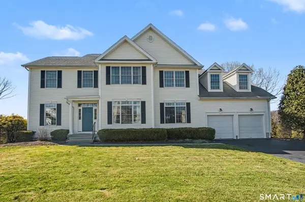 89 Masters Lane, Milford, CT 06461