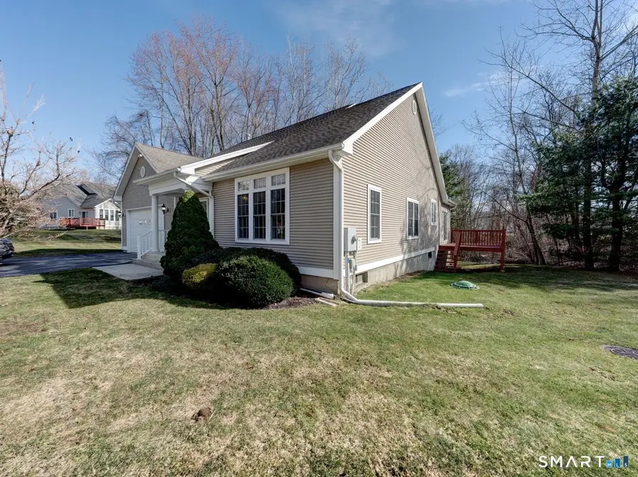 4 Eleanor St Extension #4, Vernon, CT 06066 - #3