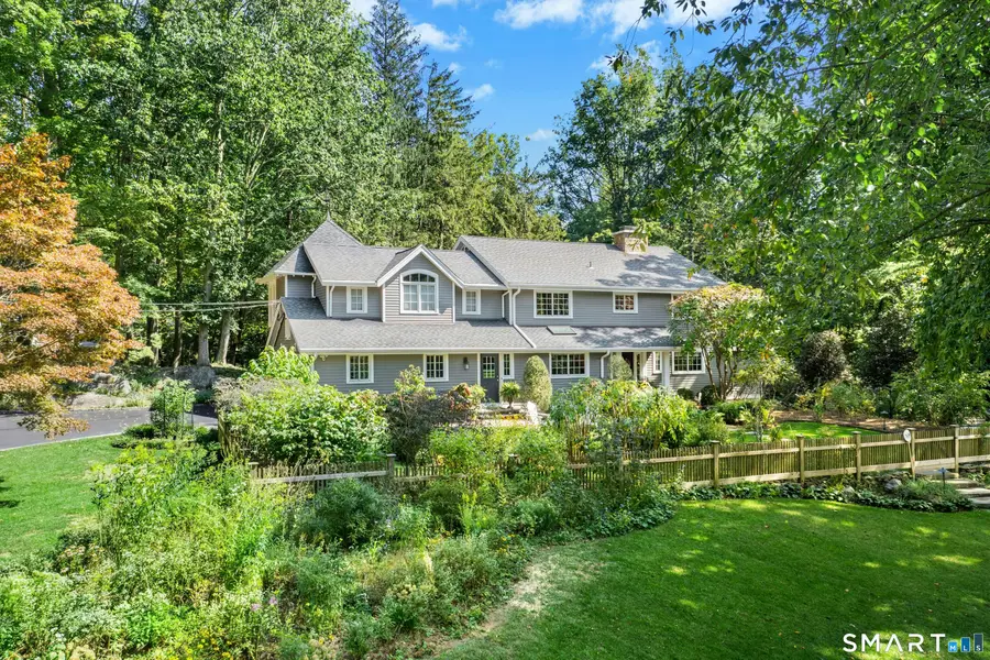 15 Queens Lane, Darien, CT 06820 - #3