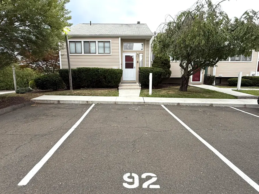 92 Shepards Knoll Drive #92, Hamden, CT 06514 - #3