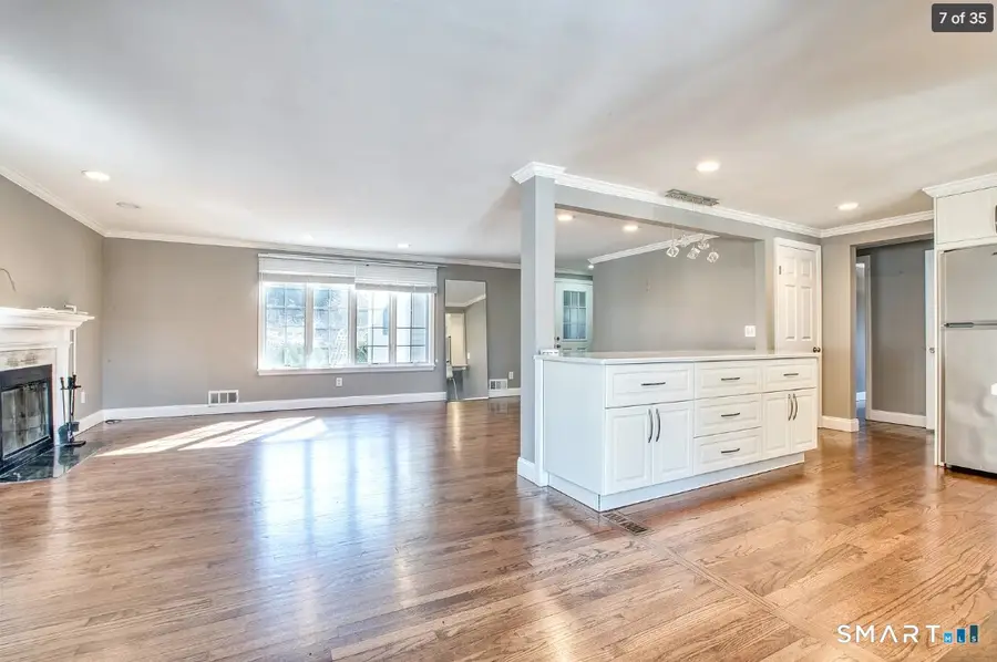 47 Creeping Hemlock Drive, Norwalk, CT 06851 - #2