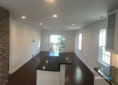 5 Durando Place, Bridgeport, CT 06605 - #3