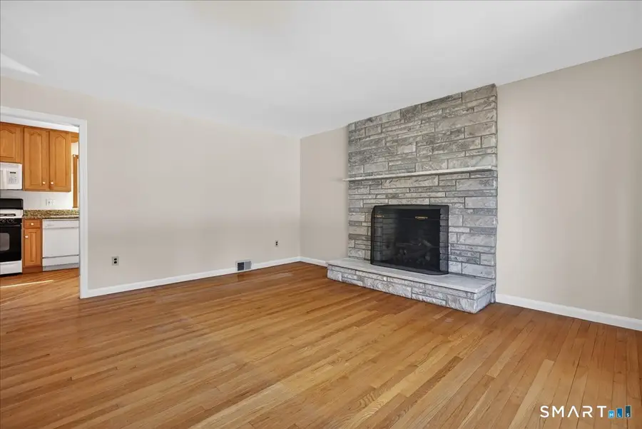 47 Barrett Street, Hamden, CT 06517 - #3